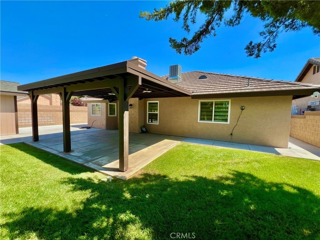 759 E Avenue J6 - Photo 40