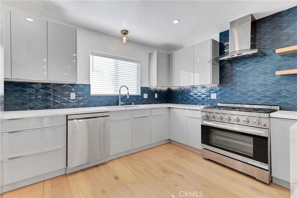 7841 W 83rd - Photo 16