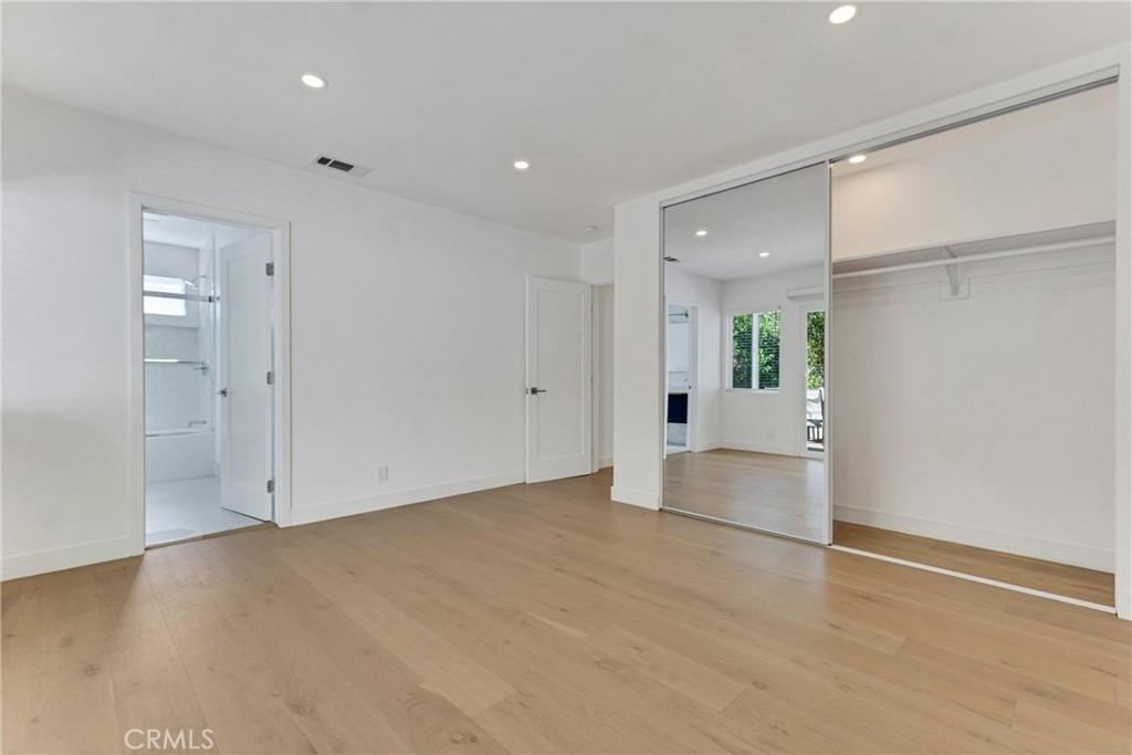 7841 W 83rd - Photo 40