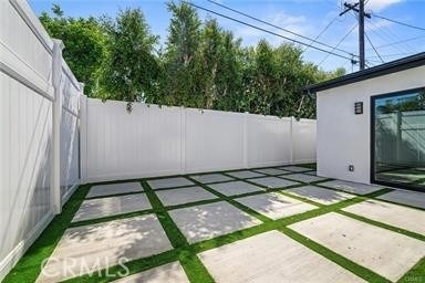 5706 Burnet Avenue - Photo 12