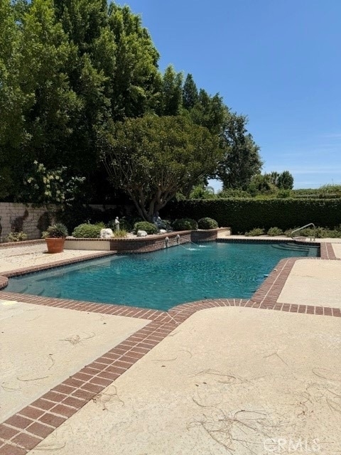 22231 Romar Street - Photo 2