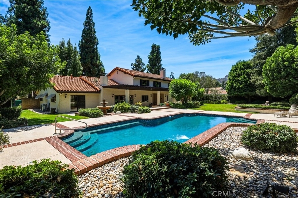22231 Romar Street - Photo 14