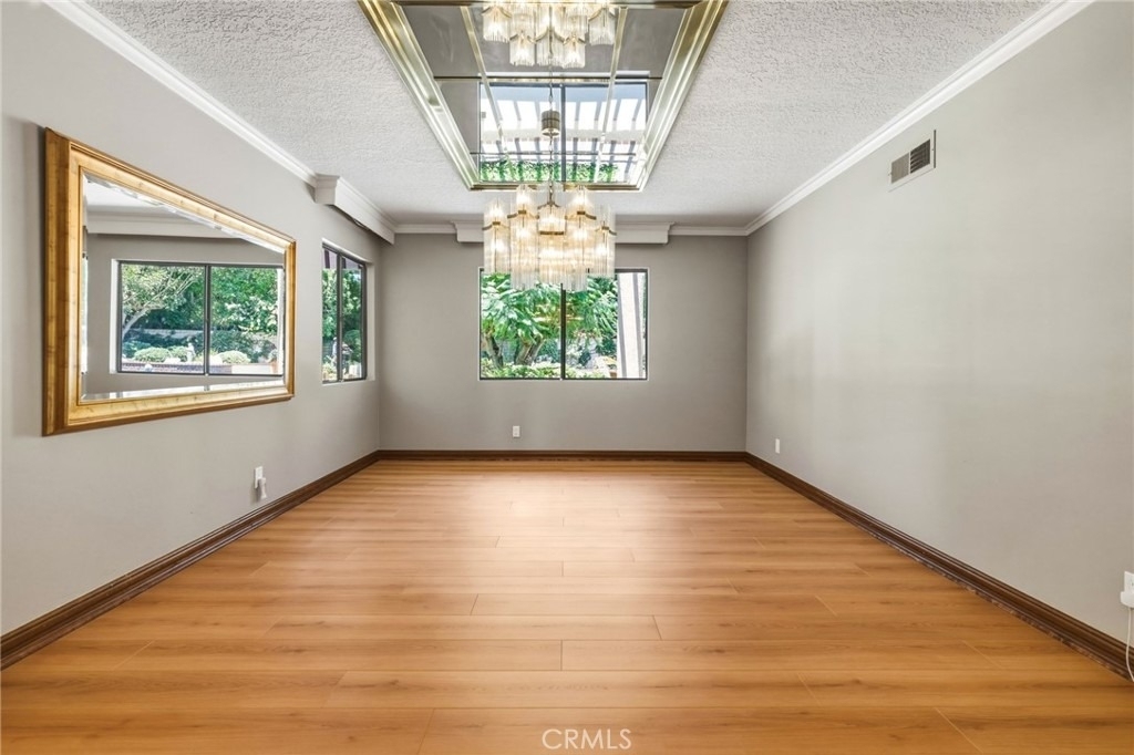 22231 Romar Street - Photo 28
