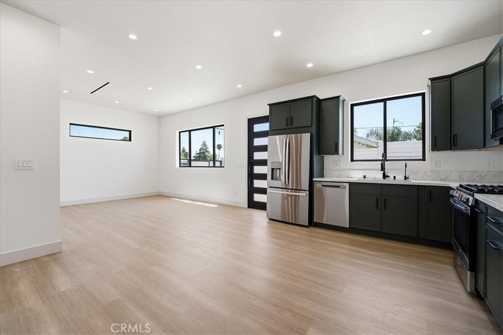 14902 Hubbard - Photo 9