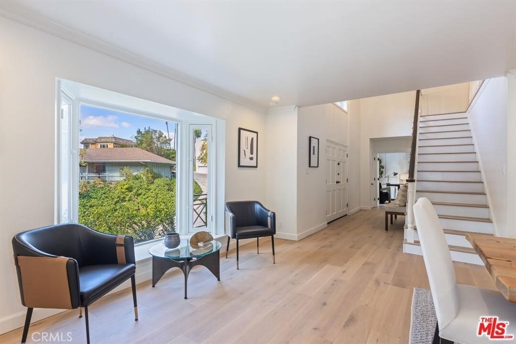 3217 Longridge - Photo 2