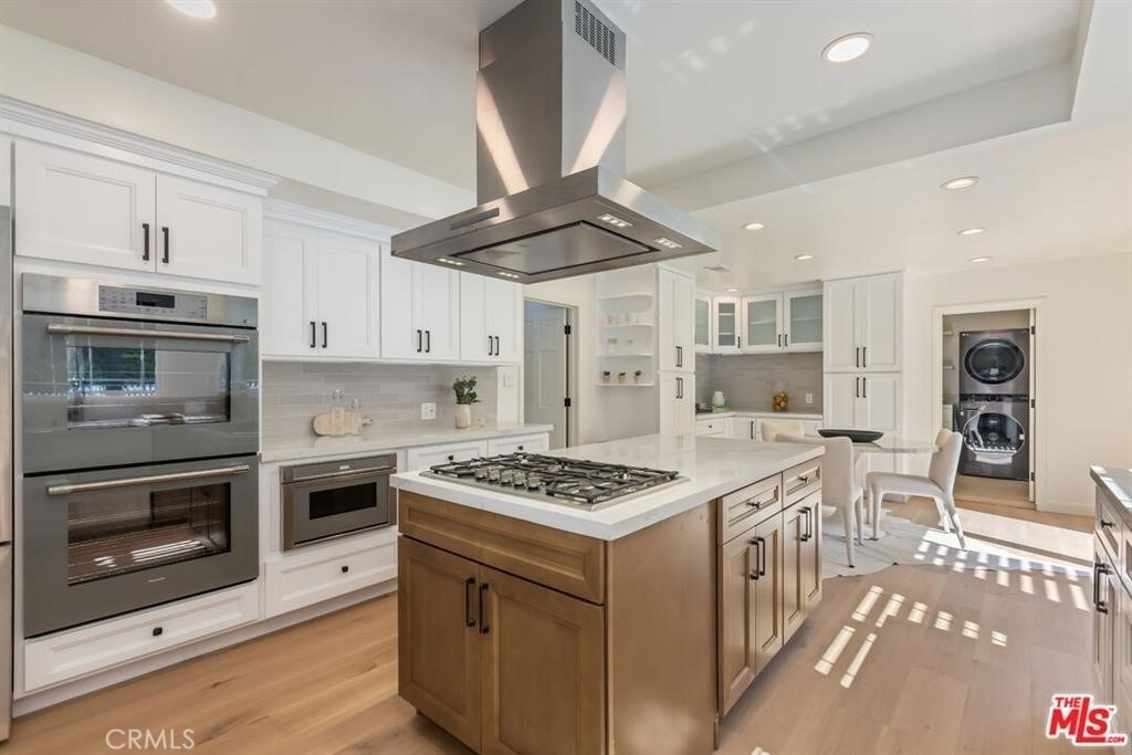 3217 Longridge - Photo 1