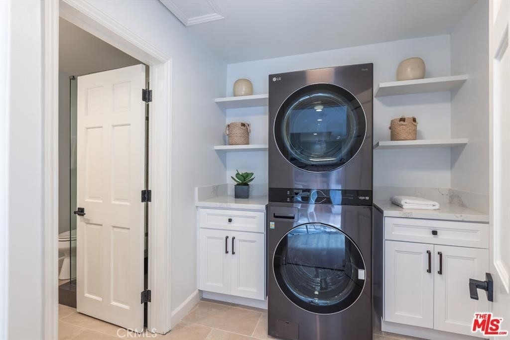 3217 Longridge - Photo 22