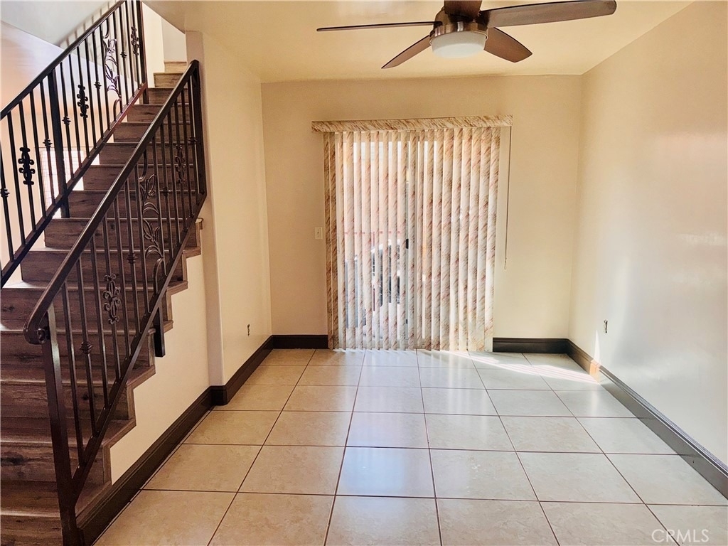 5425 Buchanan - Photo 2