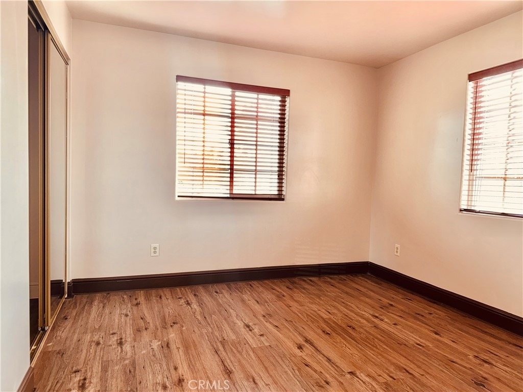 5425 Buchanan - Photo 13