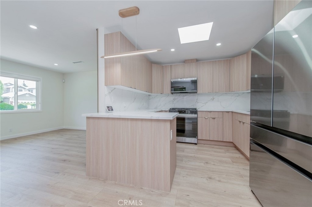 4534 Lennox - Photo 5