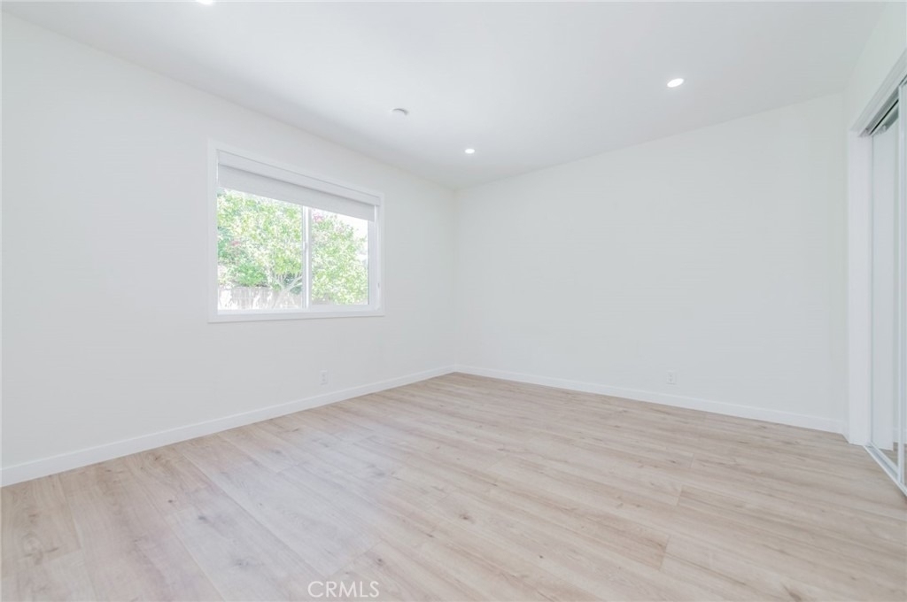 4534 Lennox - Photo 11