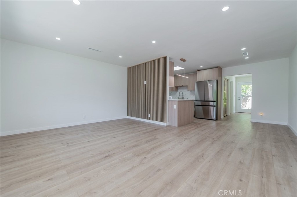4534 Lennox - Photo 1