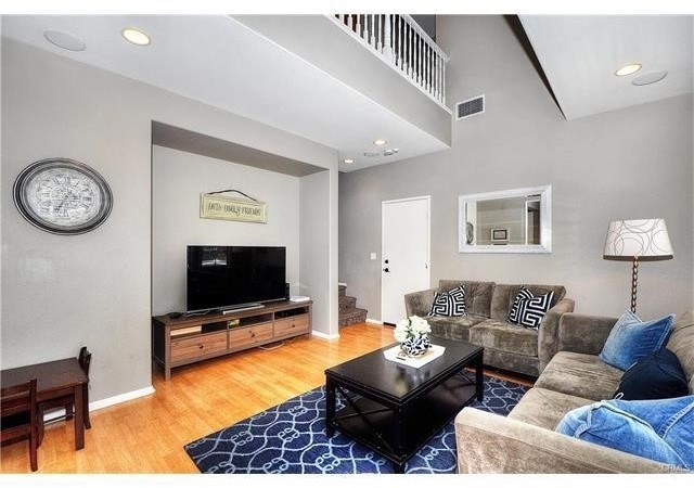 55 Ellsworth Street - Photo 6