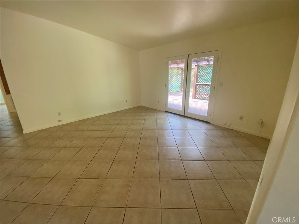 16756 Greenridge - Photo 5