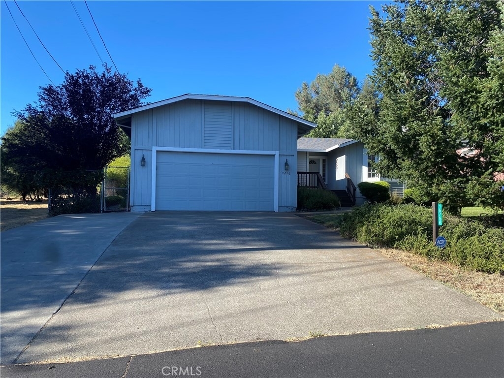 16756 Greenridge - Photo 0