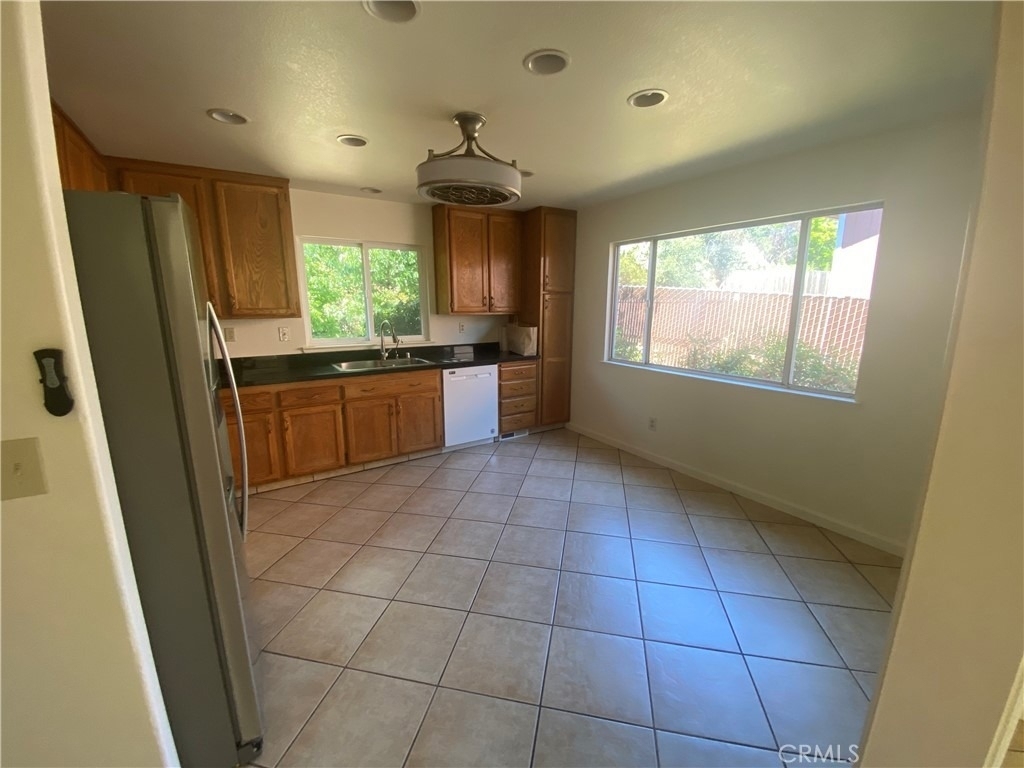 16756 Greenridge - Photo 4