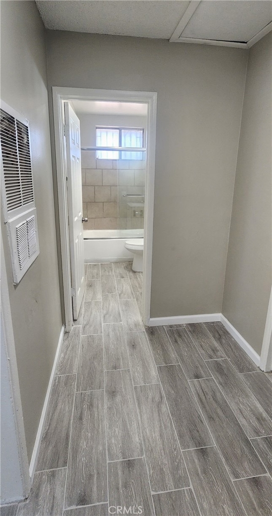 687 W 17th - Photo 13