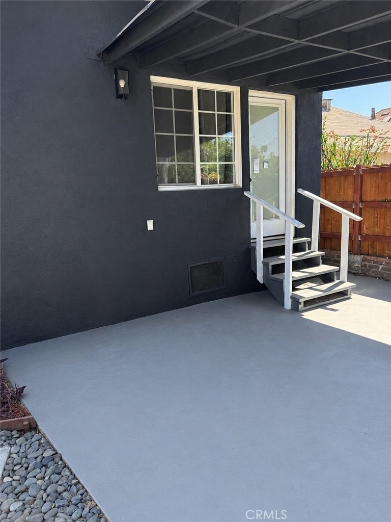 2255 W 29th St - Photo 26