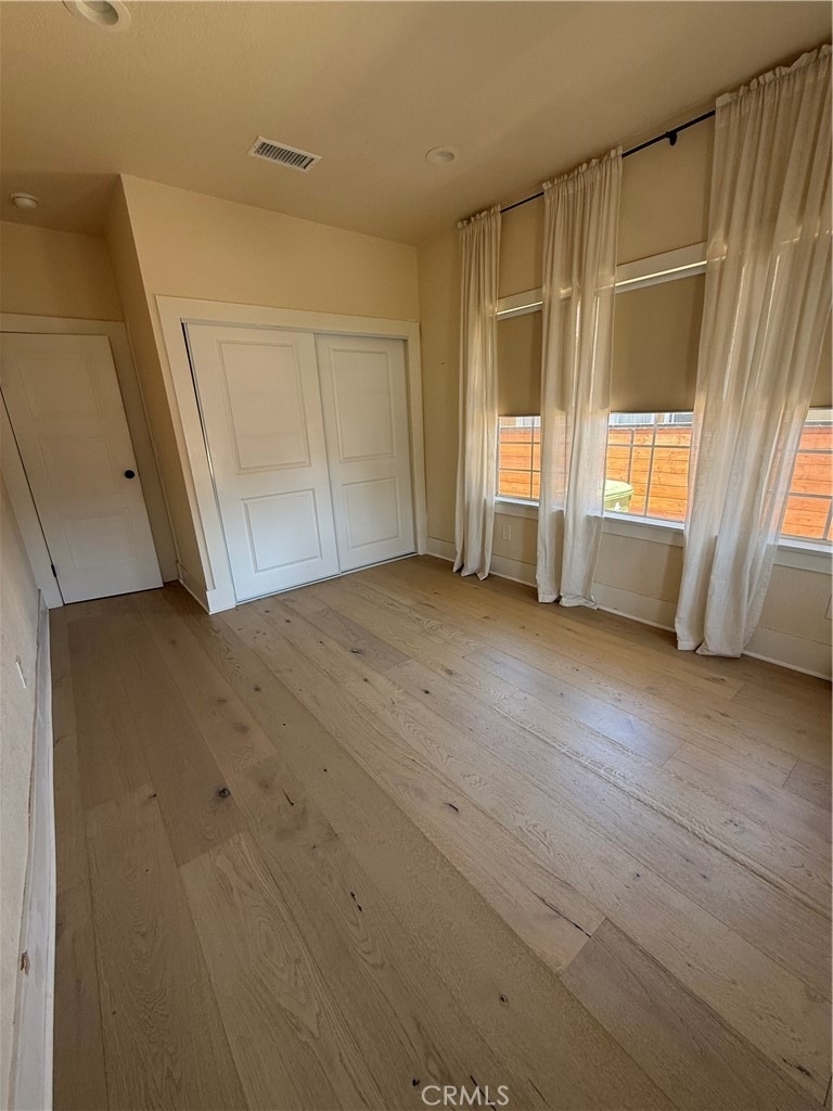 2255 W 29th St - Photo 12