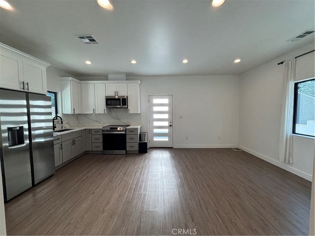 1668 Glen Avenue - Photo 5