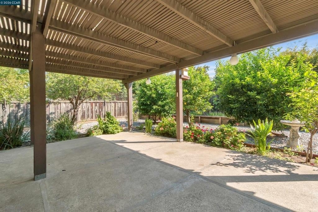 332 Downham Ct - Photo 16