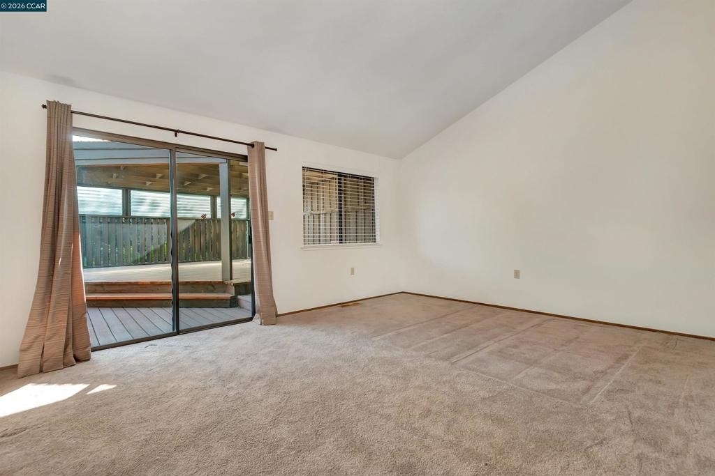 332 Downham Ct - Photo 10