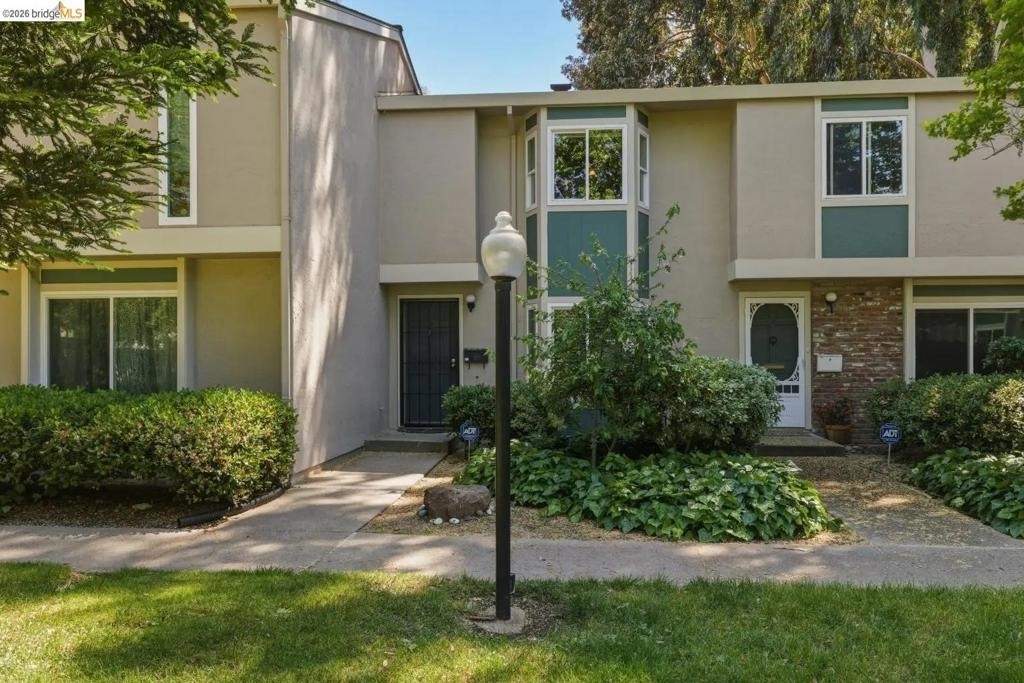 1245 Pine Creek Way - Photo 25