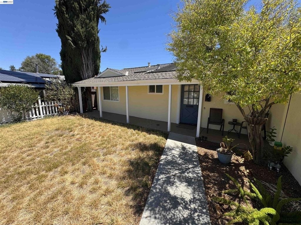 1250 Cape Cod Way - Photo 2