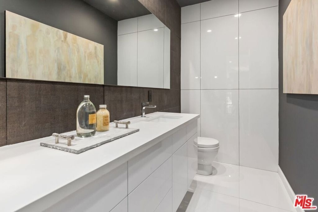 1849 Coldwater Canyon Drive - Photo 23