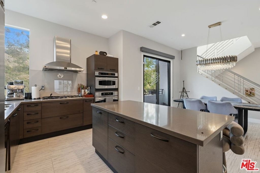 12911 Bluff Creek Drive - Photo 14