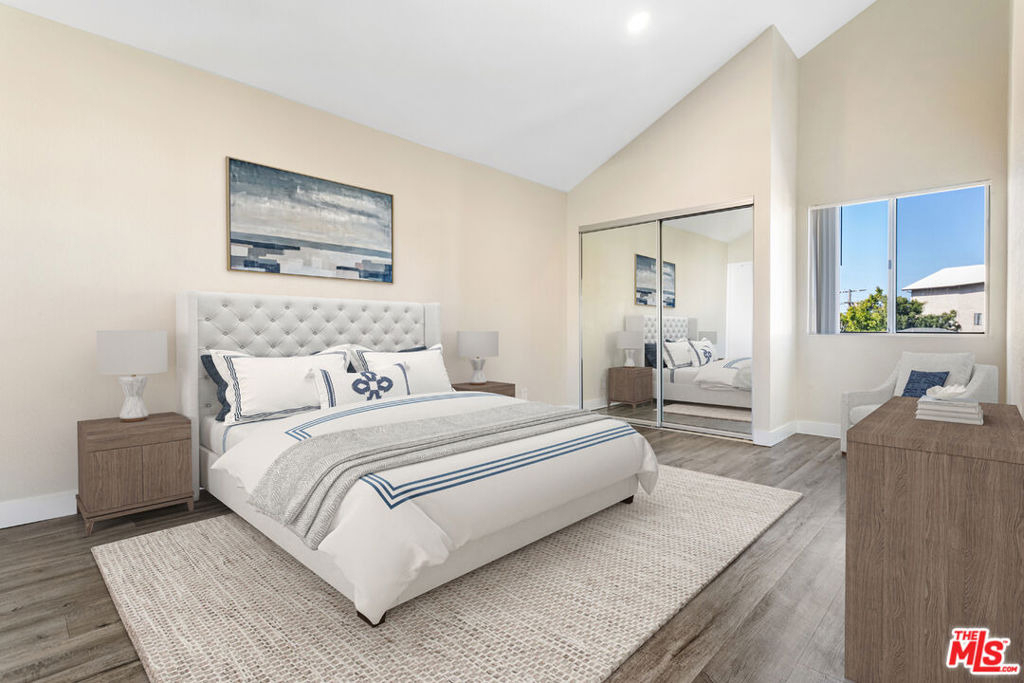 1626 Malcolm Avenue - Photo 4