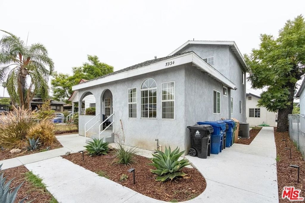 5934 Fayette Street - Photo 2
