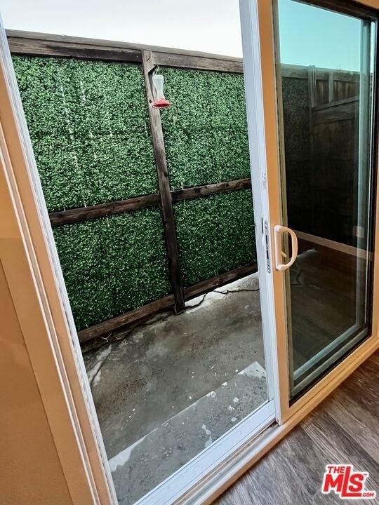 10817 Whipple Street - Photo 16