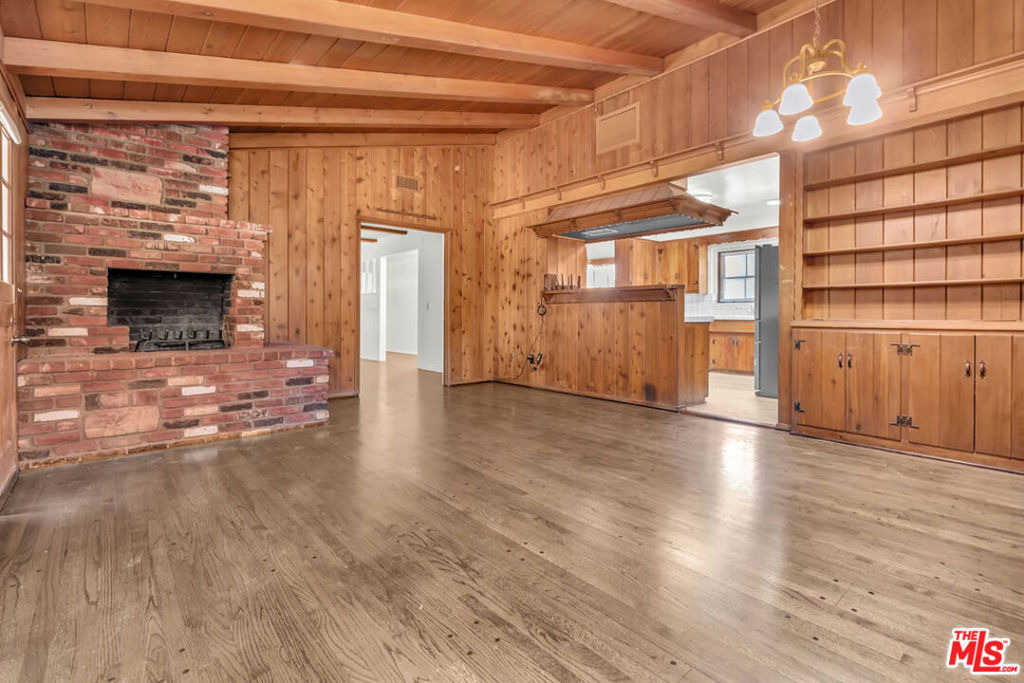 9322 Lasaine Avenue - Photo 6