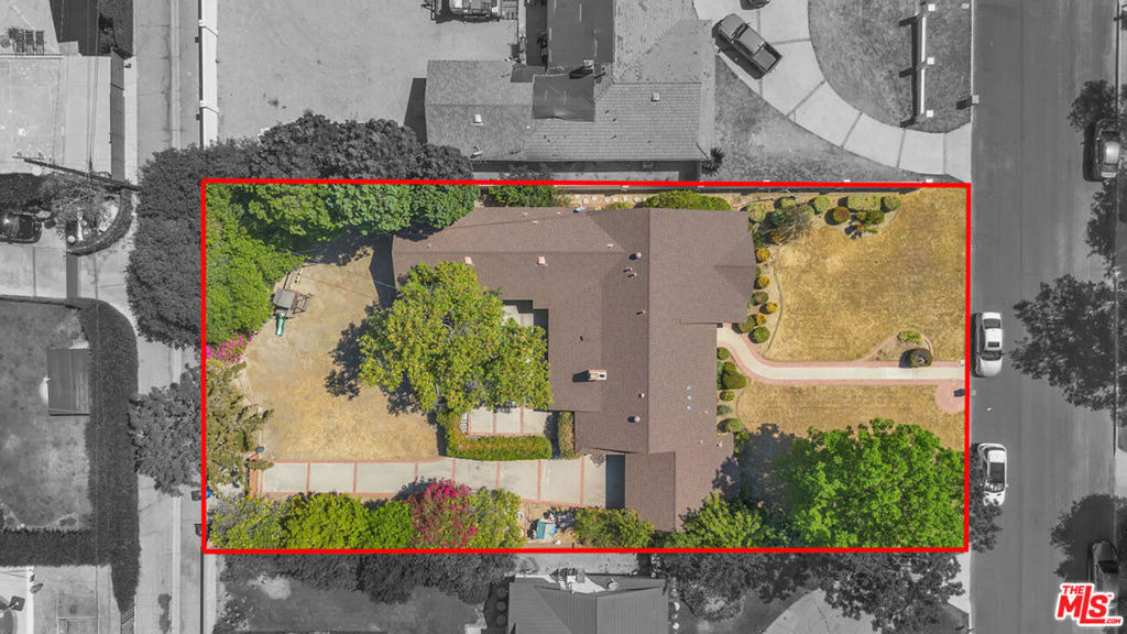 9322 Lasaine Avenue - Photo 44