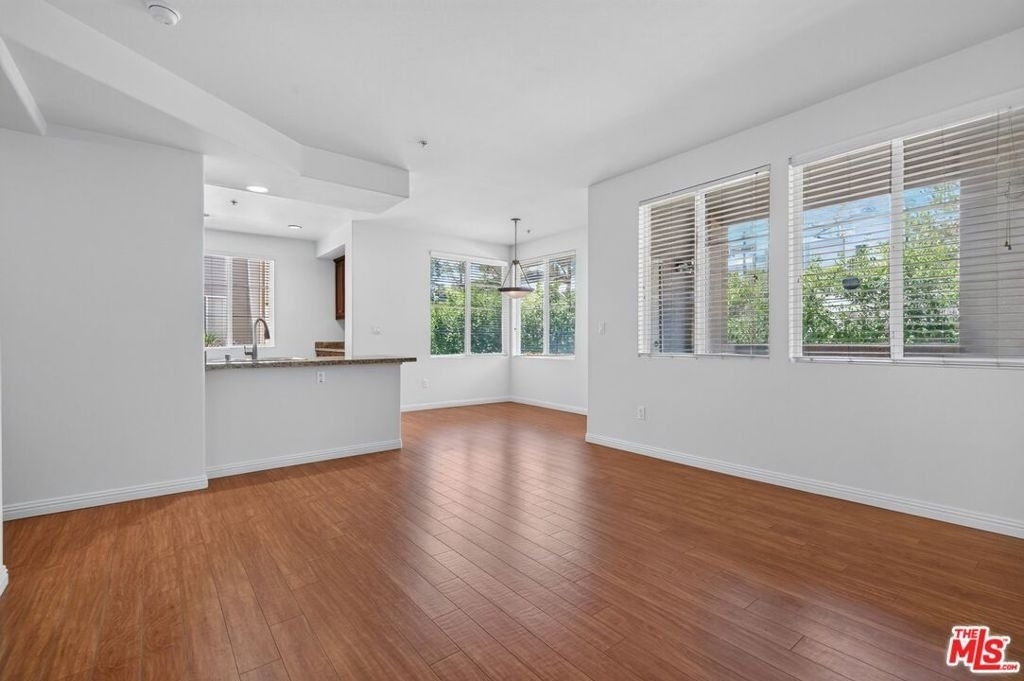 360 W Avenue 26 - Photo 6