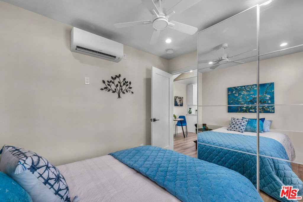 2319 1/2 Teviot Street - Photo 14