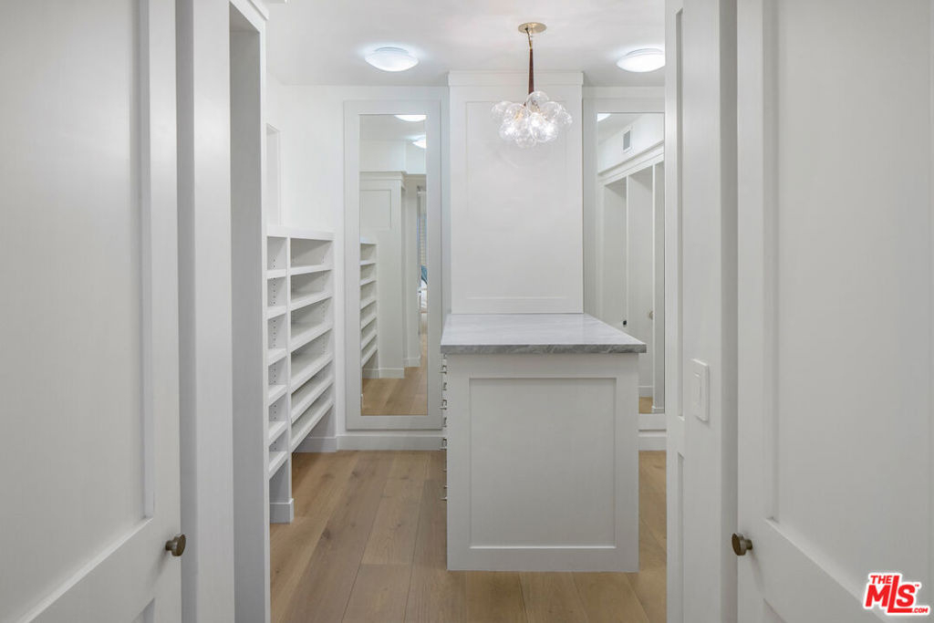 1347 Palisades Beach Road - Photo 11