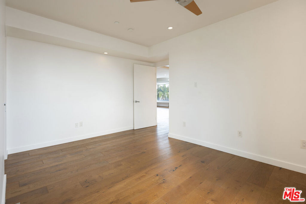 12770 Caswell Avenue - Photo 18
