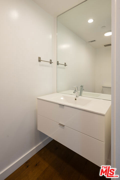 12770 Caswell Avenue - Photo 16