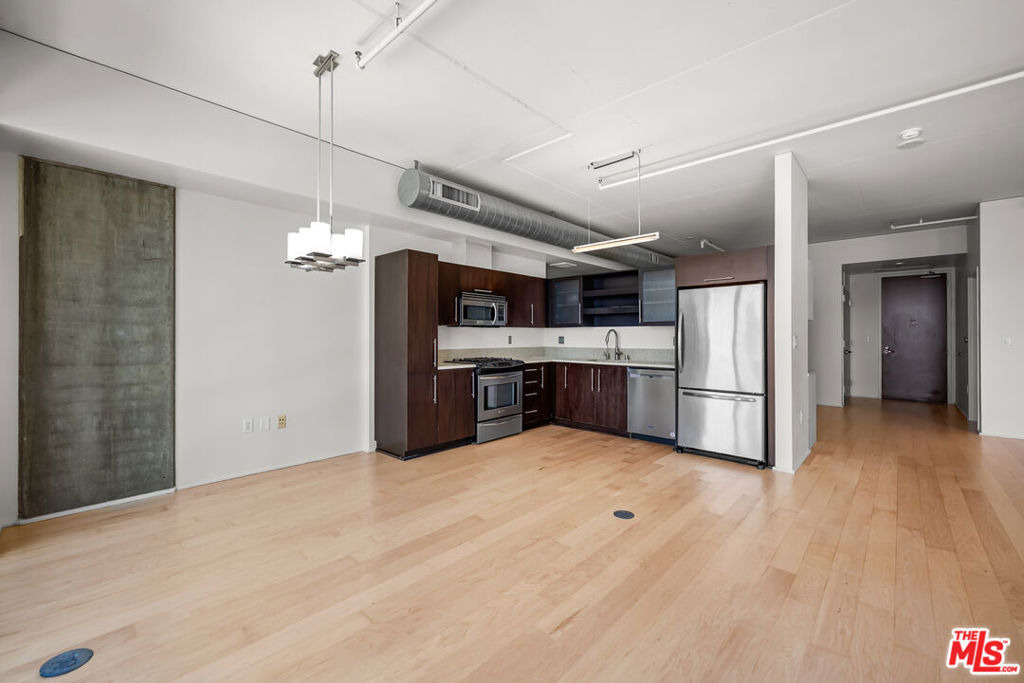 1100 S Hope Street - Photo 41