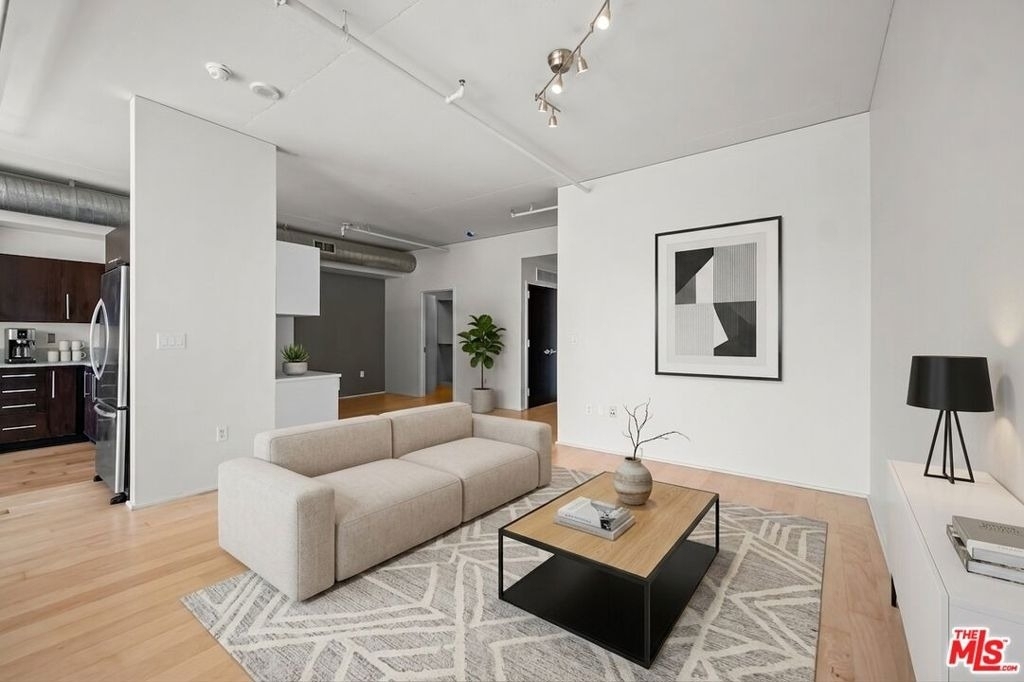 1100 S Hope Street - Photo 1