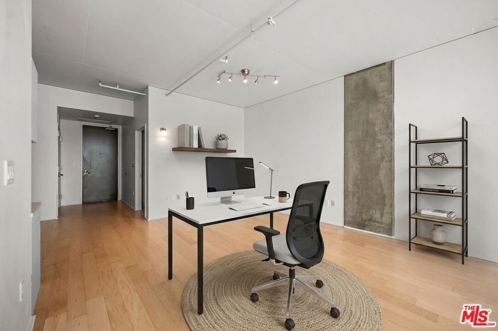 1100 S Hope Street - Photo 14