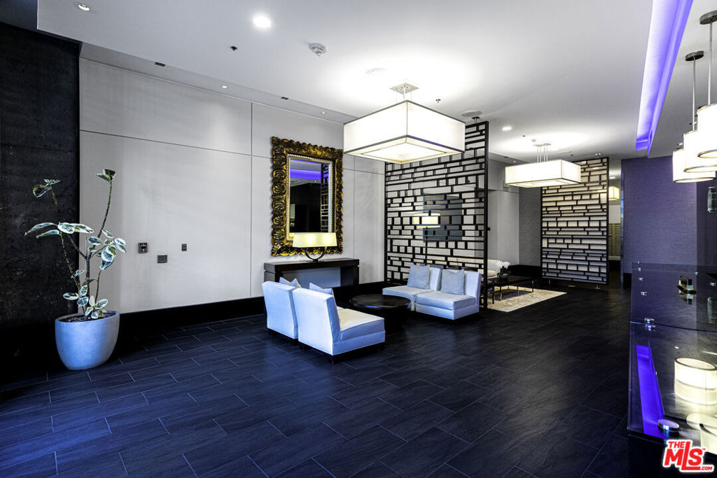 1100 S Hope Street - Photo 16