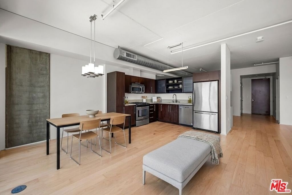 1100 S Hope Street - Photo 6