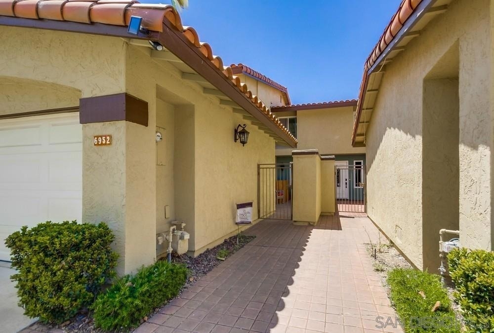 6952 Camino Amero - Photo 5