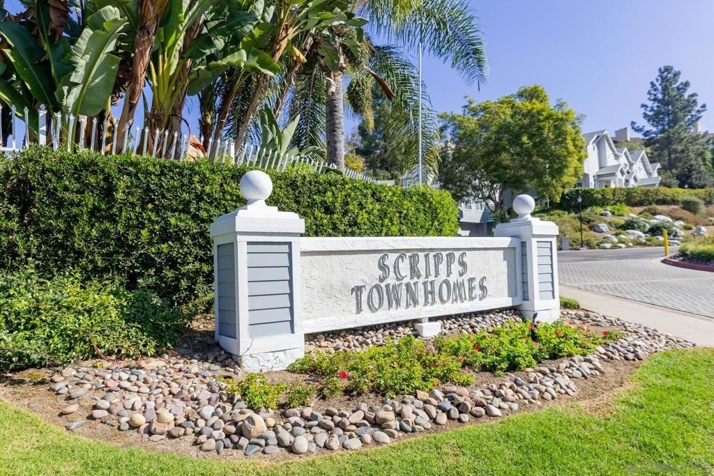 10060 Scripps Vista Way - Photo 36