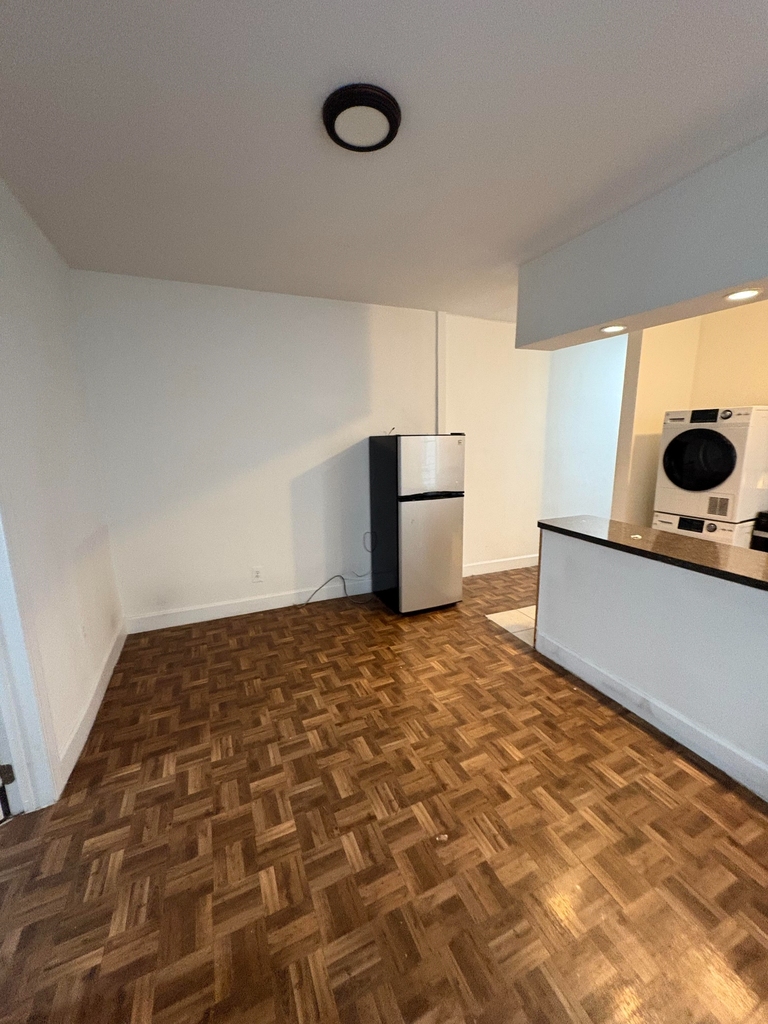 529 West 151st Street - Photo 9