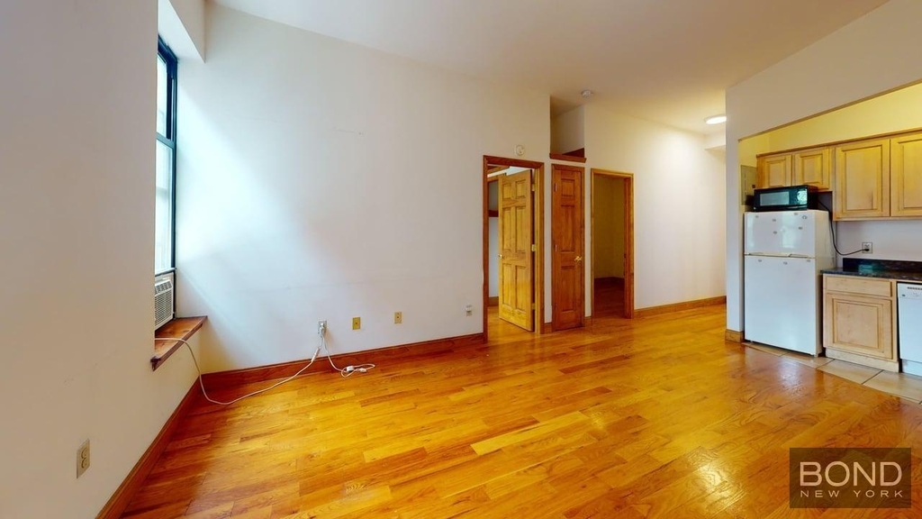 Columbus Avenue - Photo 13