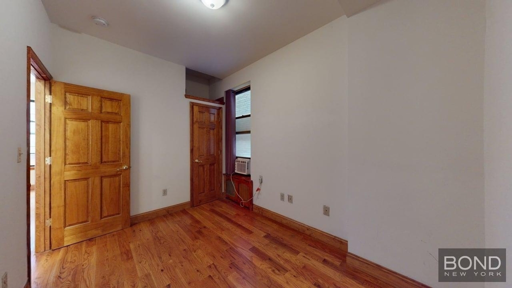 Columbus Avenue - Photo 2